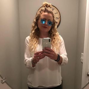 Meet your Posher, Jessica